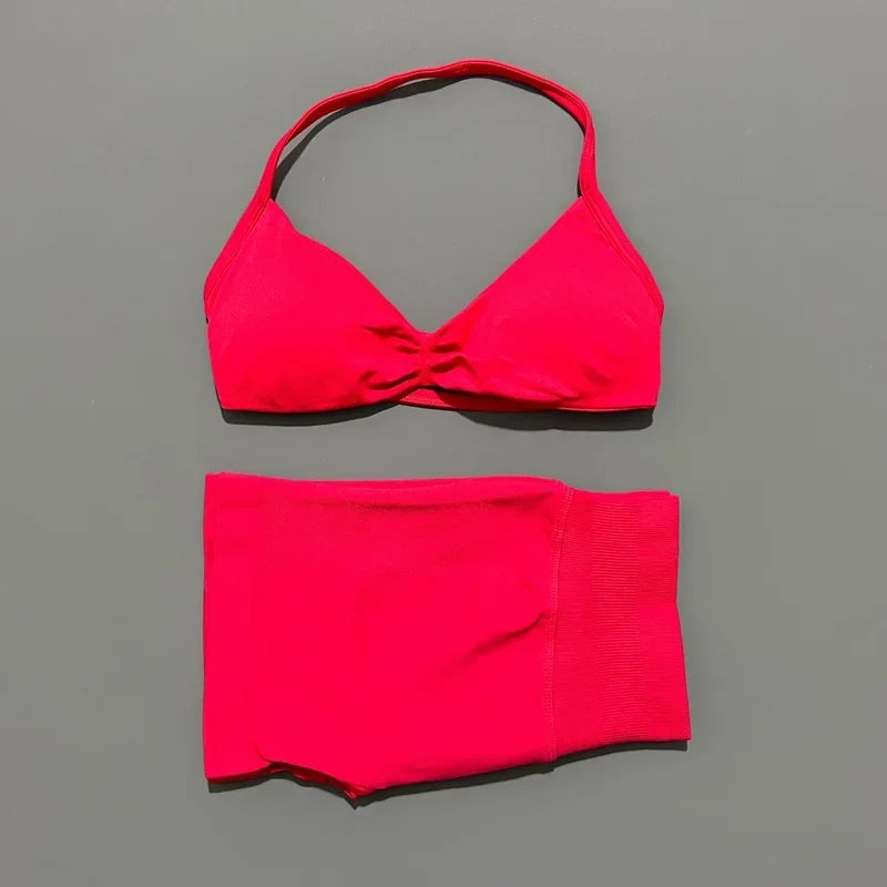 Seamless Yoga Bra And Scrunch Shorts Workout Set For Women