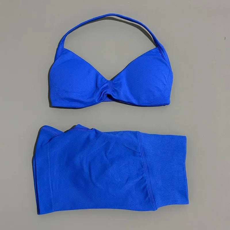 Seamless Yoga Bra And Scrunch Shorts Workout Set For Women