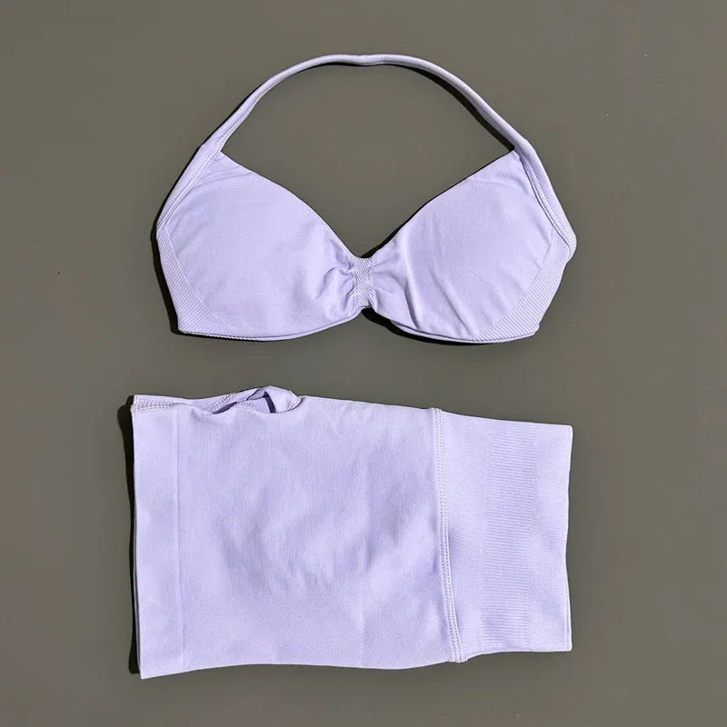 Seamless Yoga Bra And Scrunch Shorts Workout Set For Women